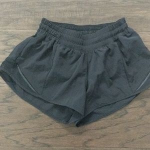 Lululemon hotty hot shorts